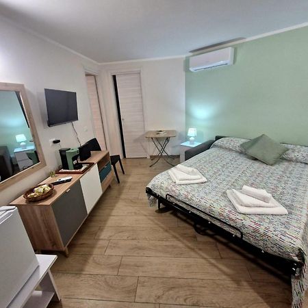 Medea Apartment Сиракуза Екстериор снимка