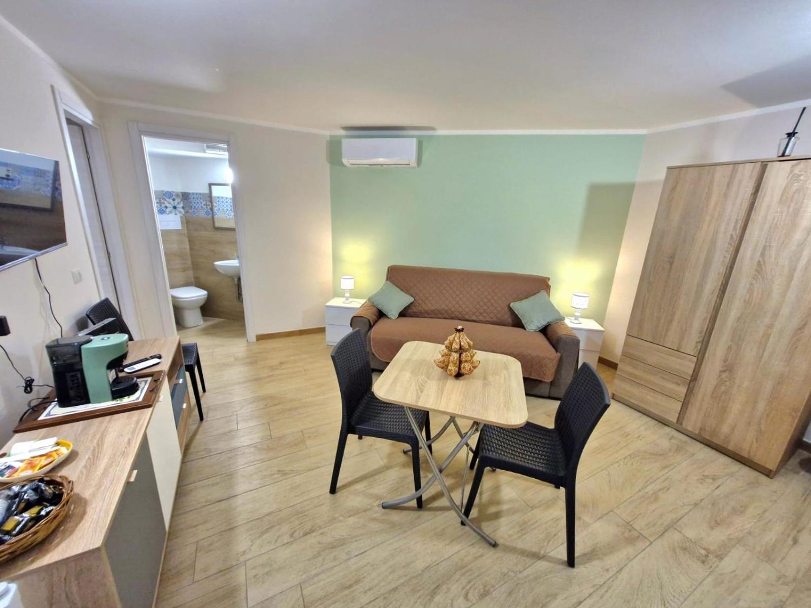 Medea Apartment Сиракуза Екстериор снимка