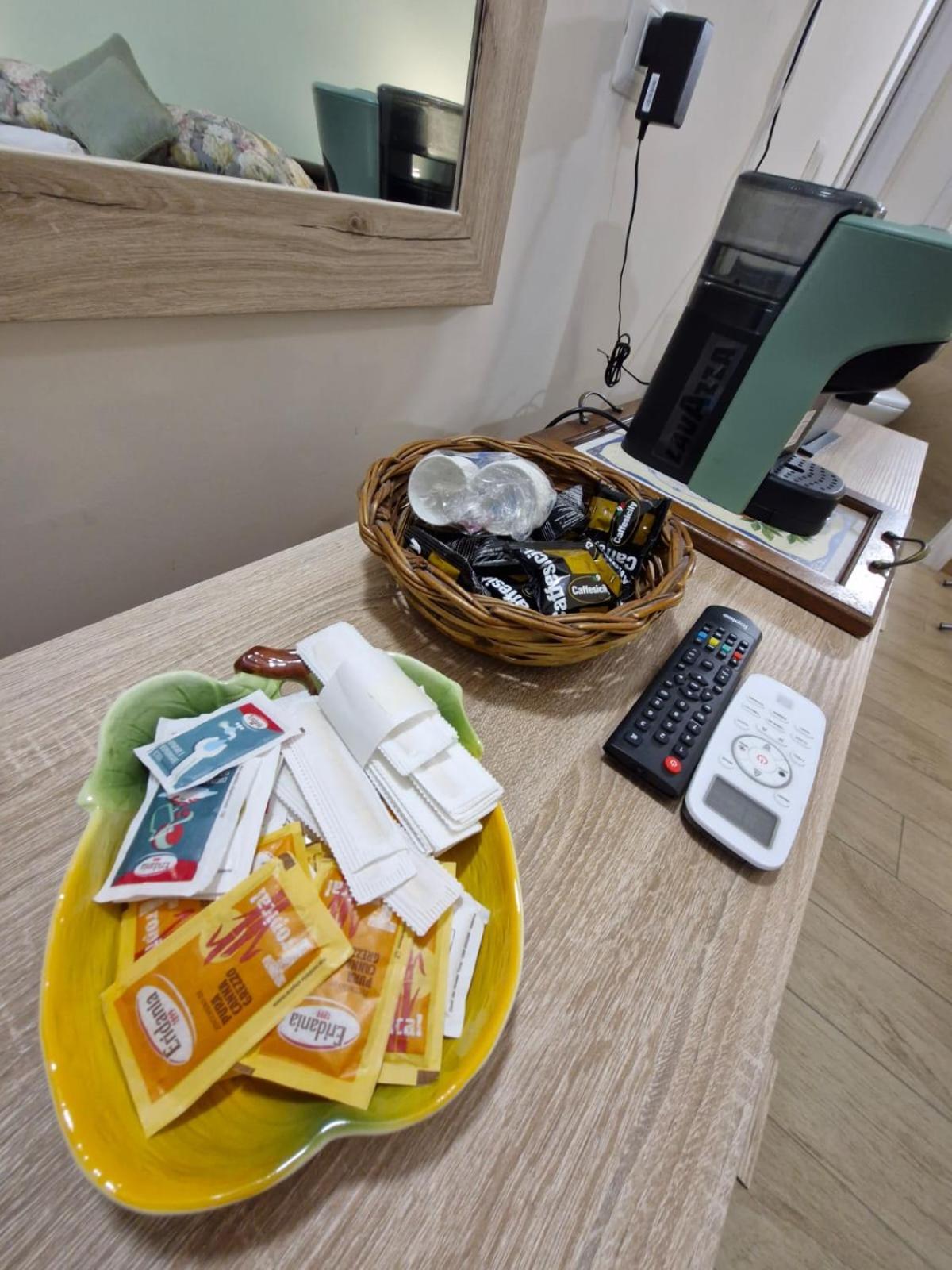Medea Apartment Сиракуза Екстериор снимка